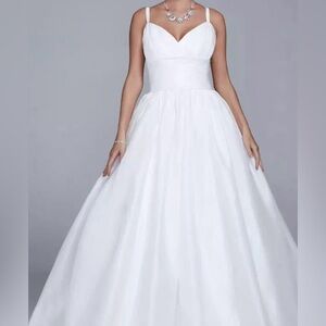 Wedding gown from David’s bridal new with tags. Size 10